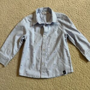 Deux Par Deux Toddler Boys Size 2 Blue Pattern Button Up Shirt 100% Cotton